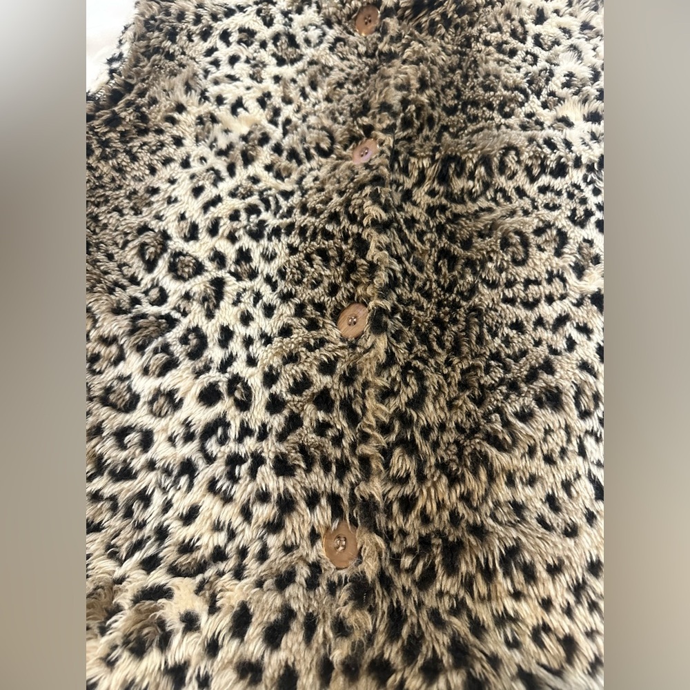 Coldwater Creek Leopard Print Faux Fur Vest - Picture 3 of 14